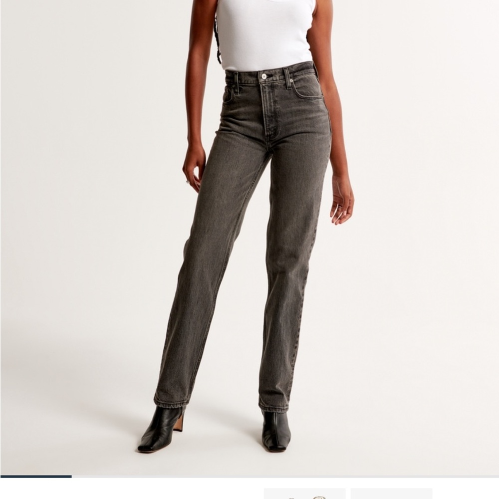 Abercrombie ultra high rise 90’s straight leg jean with split hem
